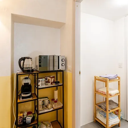 Zen In The Center With Free Parking And 24hours Automatic Check-in With Netflix Dazn And And Air Conditioning Daire *
